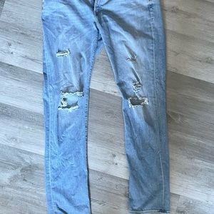Vintage distressed jeans. 34x36. Like new condition.